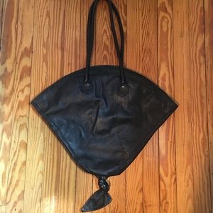 HOST PICK! HENRI BENDEL Leather Fan Bag